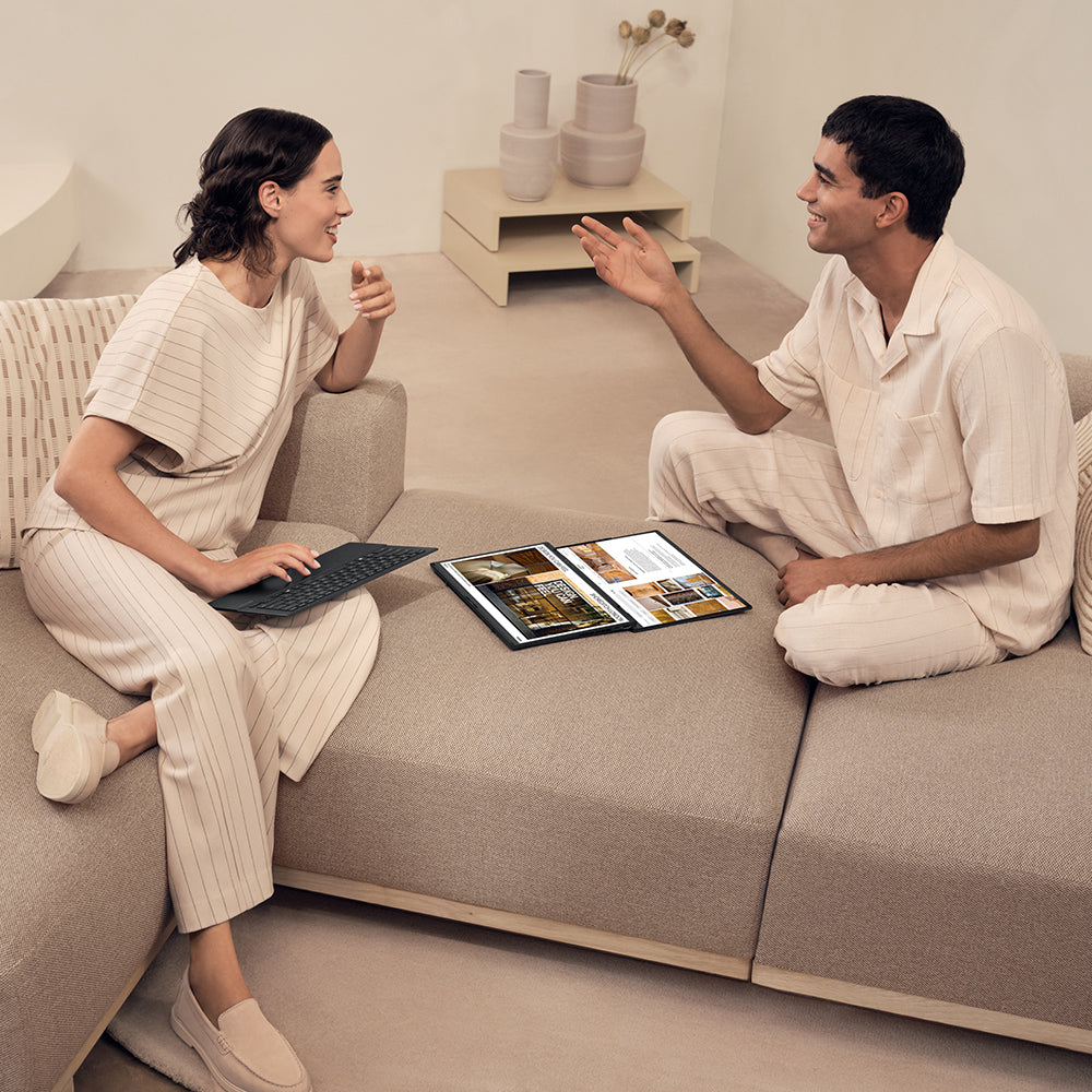 لاب توب اسوس جيمنج ZenBook DUO UX8406CA-OLED009WS (انتل كور Ultra 9 285H - رام 32 جيجابايت - هارد 2 تيرابايت M.2 NVMe - انتل Arc جرافيكس - شاشة 14.0 بوصة 120 هرتز 3K تاتش سكرين - قلم اسوس Stylus - حافظة لاب توب - ويندوز 11) - رمادي