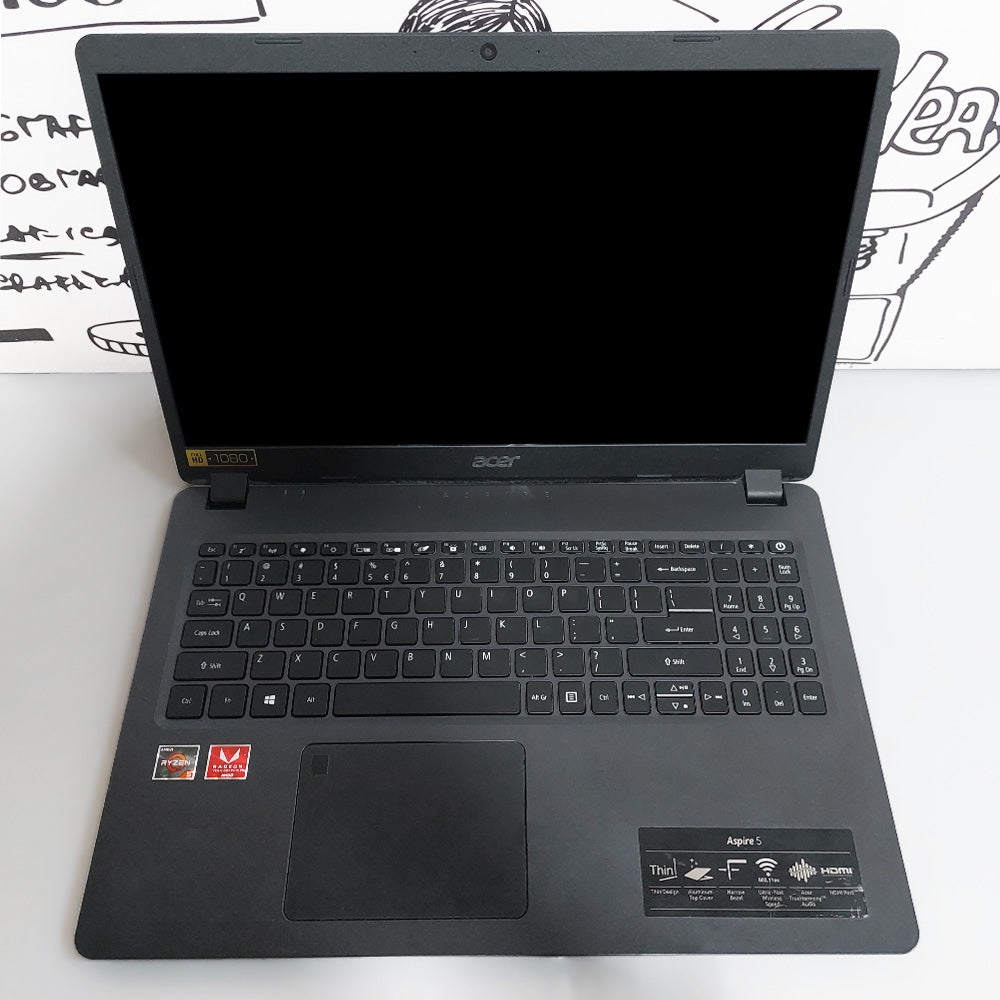 لاب توب ايسر Aspire 5 A515-43 (اى ام دى رايزن 5 3500U - رام 8 جيجابايت 256GB M.2 - DDR4 -اى ام دى راديون 2 جيجابايت Vega 8 - شاشة 15.6 بوصة FHD - كاميرا) استعمال خارج