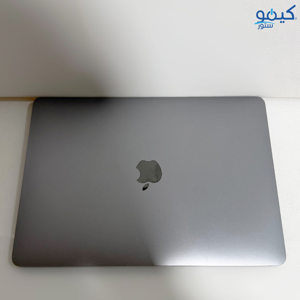 لاب توب ابل MacBook Air 2020 (انتل كور i5 - رام 8 جيجابايت DDR4 - هارد 500 جيجابايت M.2 - انتل Iris Plus جرافيكس - شاشة 13.3 بوصة WQXGA - كاميرا) استعمال