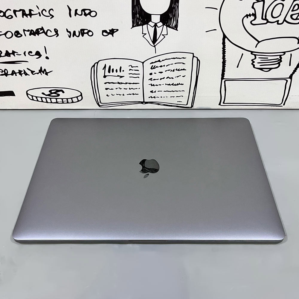 لاب توب ابل MacBook Pro 15.1 2019 (انتل كور i9 - رام 32 جيجابايت DDR4 - هارد 1 تيرابايت SSD - اي ام دي راديون جرافيكس 4 جيجابايت Pro 555X - شاشة 15.4 بوصة WQXGA+ - كاميرا) استعمال خارج
