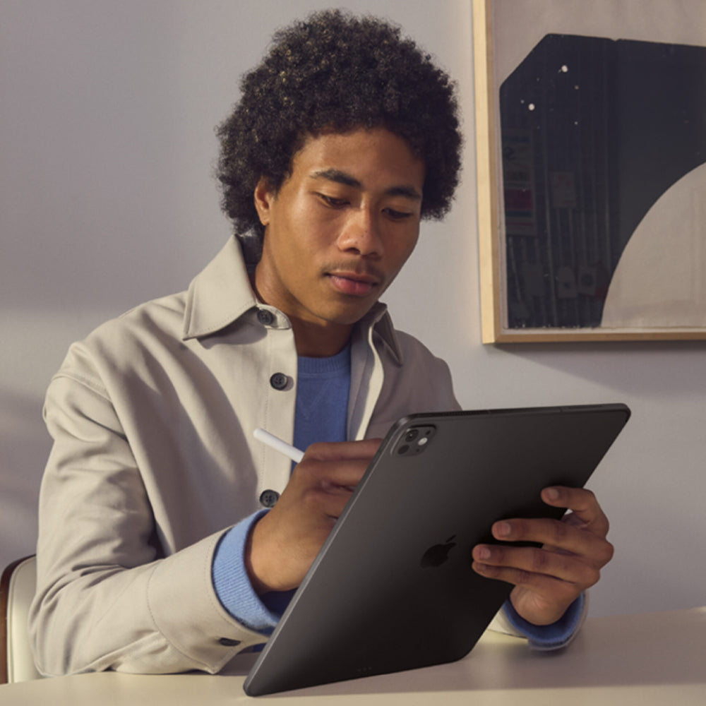 Apple iPad Pro 11 (M5) (256GB / 12GB Ram / 11.0 Inch/ 5G) (International Warranty) (Tax Exempt) - Silver