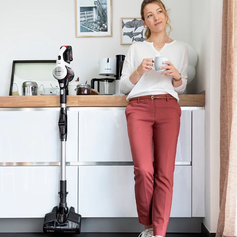 مكنسة كهربائية بدون كيس بوش 0.3 لتر 18 فولت Unlimited 7 BCS711XXL