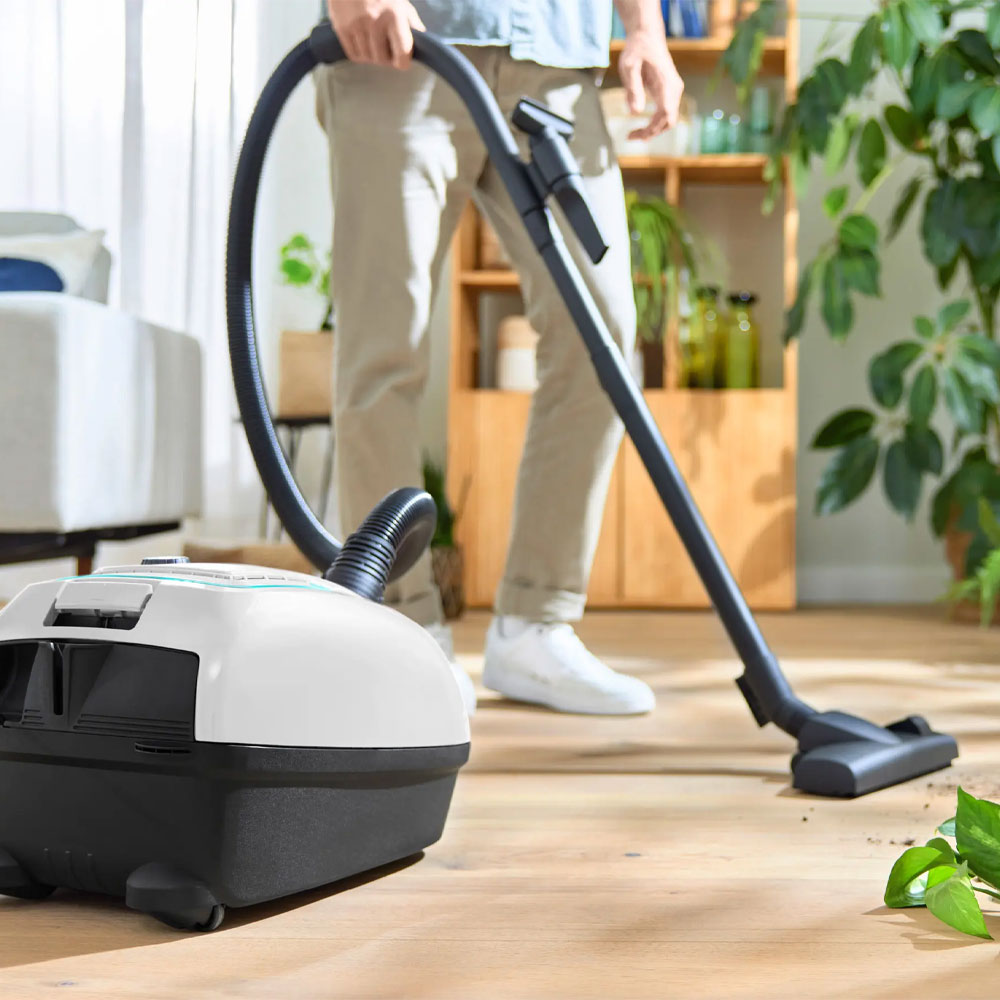 Bosch Vacuum Cleaner BGL38WHYG 4L 2200W - White