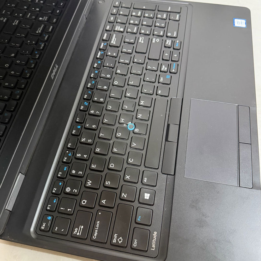 Dell Latitude 5580 Laptop (Intel Core i5-7440HQ - 8GB DDR4 - SSD 256GB - Intel HD Graphics - 15.6 Inch FHD Touchscreen) Original Used