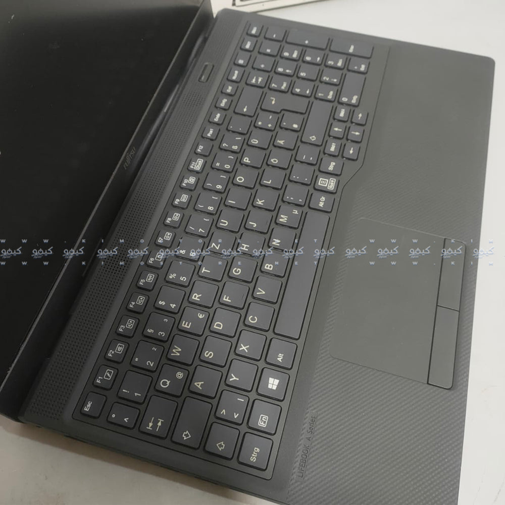 لاب توب فوجيتسو Lifebook A3510 (انتل كور i5-1035G1 - رام 16 جيجابايت DDR4 - هارد 256 جيجابايت M.2 - انتل UHD جرافيكس - شاشة 15.6 بوصة FHD - كاميرا) استعمال خارج