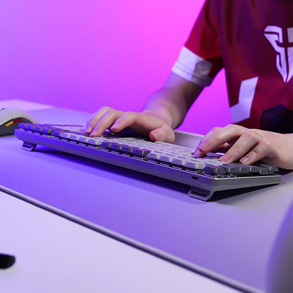 كيبورد فانتيك سلكي و لاسلكي بلوتوث سويتش بني RGB جيمنج إنجليزي وعربي Maxfit AIR83 MK915