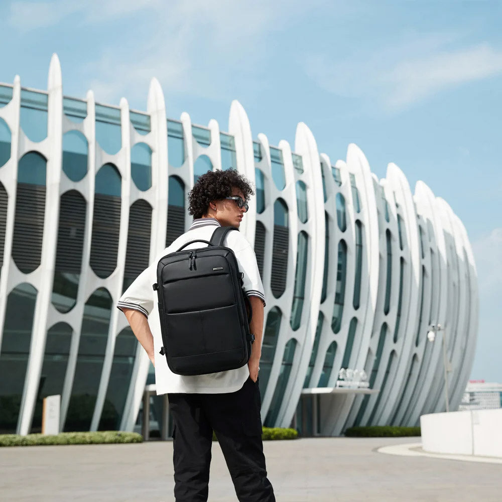 شنطة لاب توب ظهر- أسود