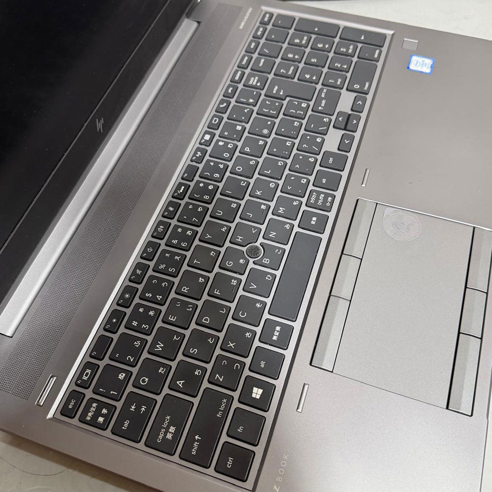 لاب توب اتش بى موبايل ورك ستيشن Zbook 15 G6 (انتل كور i7-9750H - رام 16 جيجابايت M.2 512GB - DDR4 - نفيديا كوادرو T1000 4GB - شاشة 15.6 بوصة FHD - كاميرا) استعمال خارج
