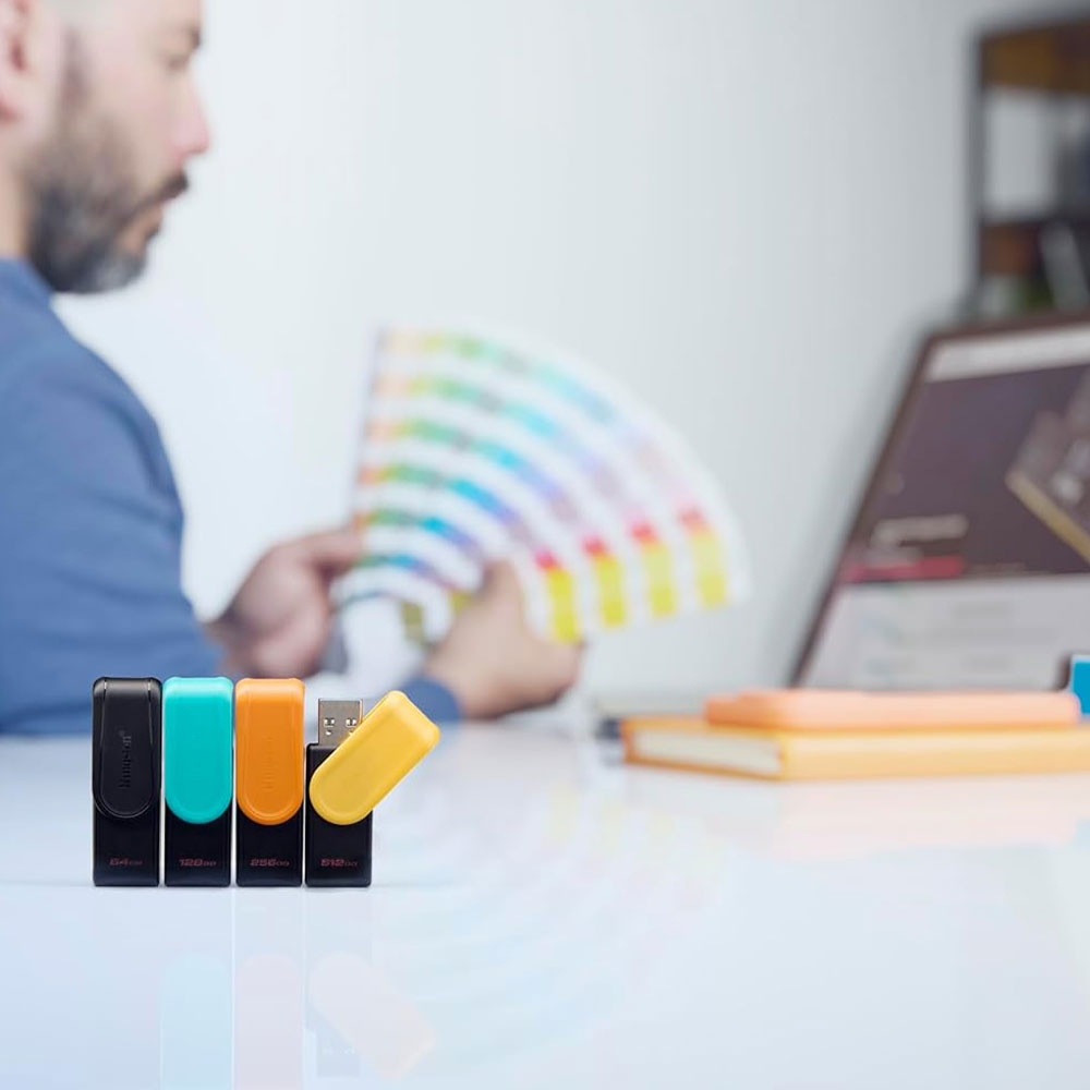 فلاش ميموري كينجستون 128 جيجابايت