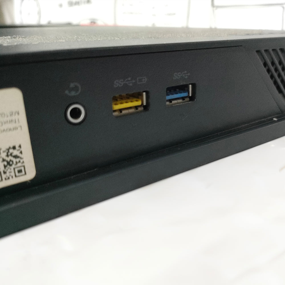 الكل في واحد لينوفو ThinkCentre M810Z (انتل كور i5-6400 - رام 8 جيجابايت DDR4 - هارد 128 جيجابايت SSD - انتل HD جرافيكس - شاشة 21.5 بوصة FHD - كاميرا ) استعمال خارج