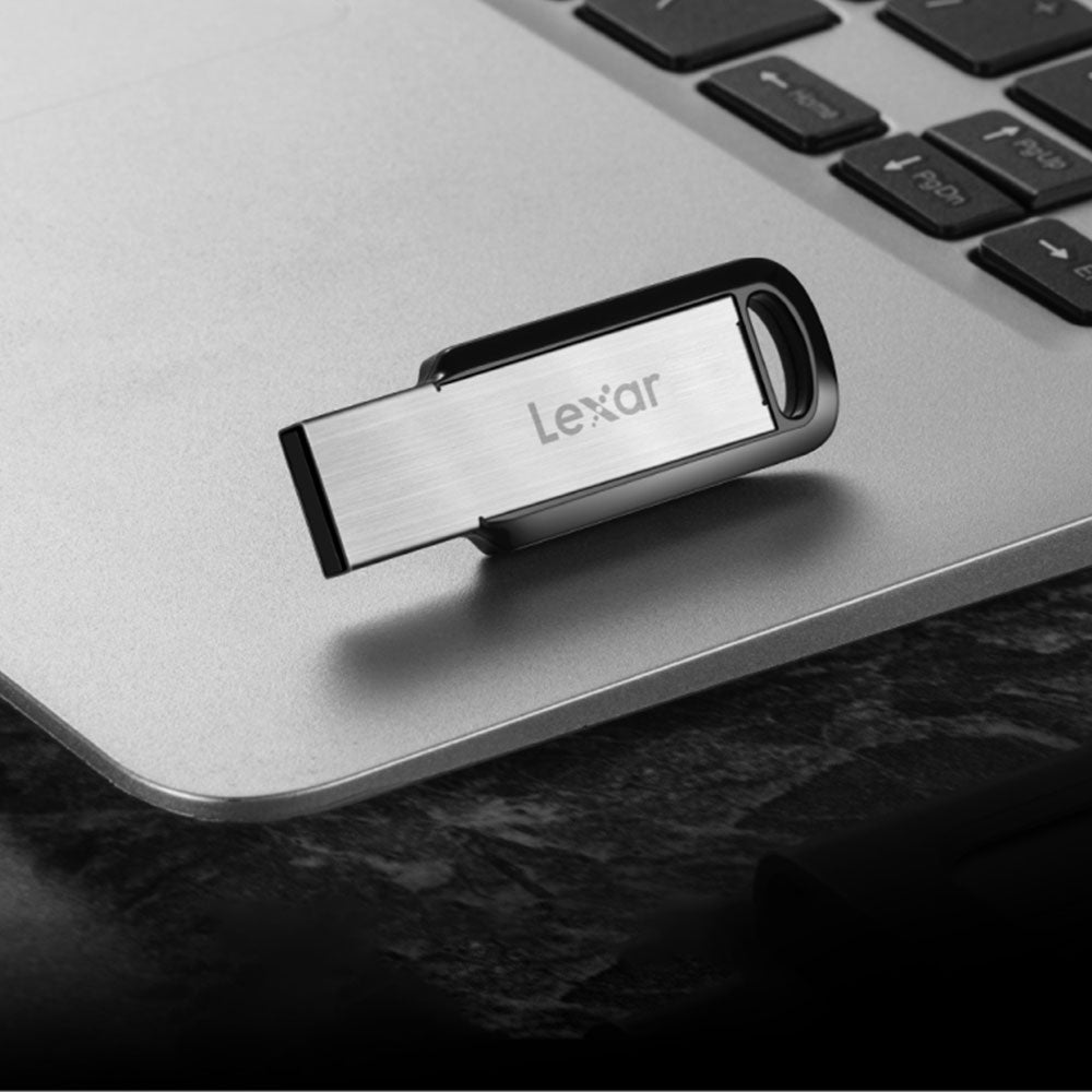 فلاش ميموري ليكسار 64 جيجابايت JumpDrive M400