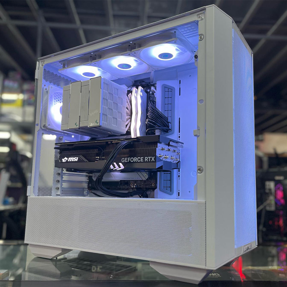 كيس ميد تاور ليان لي RGB جيمنج Lancool III