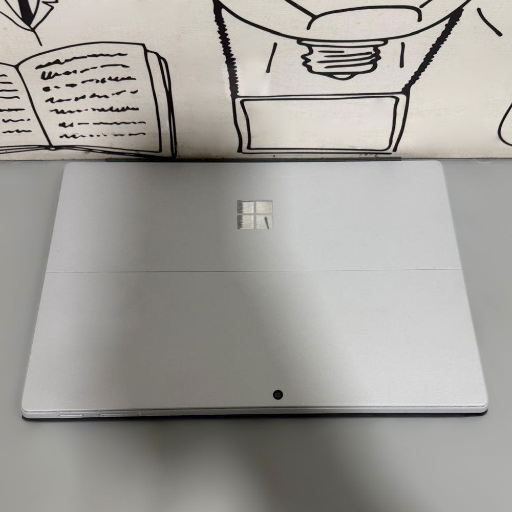 Microsoft Surface Pro 7+ 2In1 Laptop (Intel Core i5-1135G7 - 16GB DDR4 - Nvme 256GB - Intel Iris Xe Graphics - 12.3 Inch 2K Touchscreen - Dual Cam) Original Used