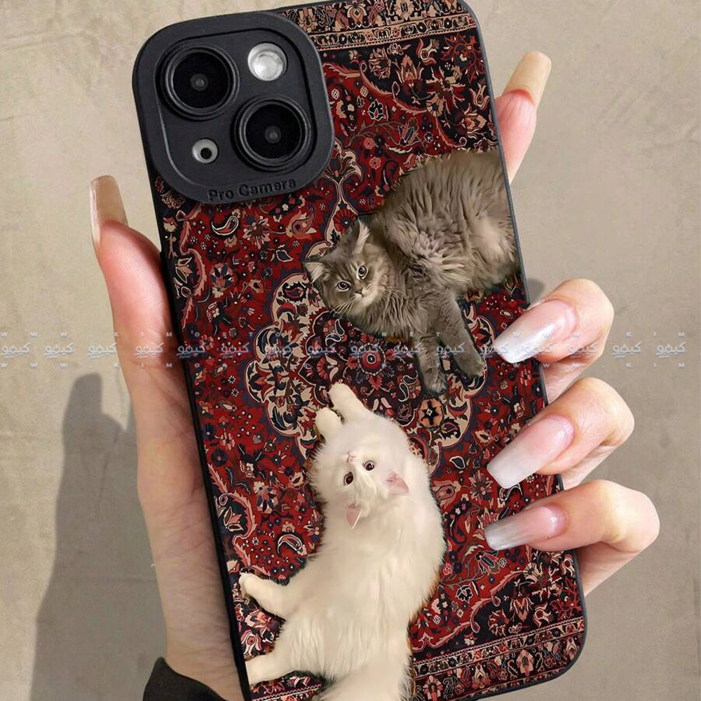 كفر موبايل شكل عين القطة باللونين الأبيض والأسود بنمط سجاد نورديك ريترو