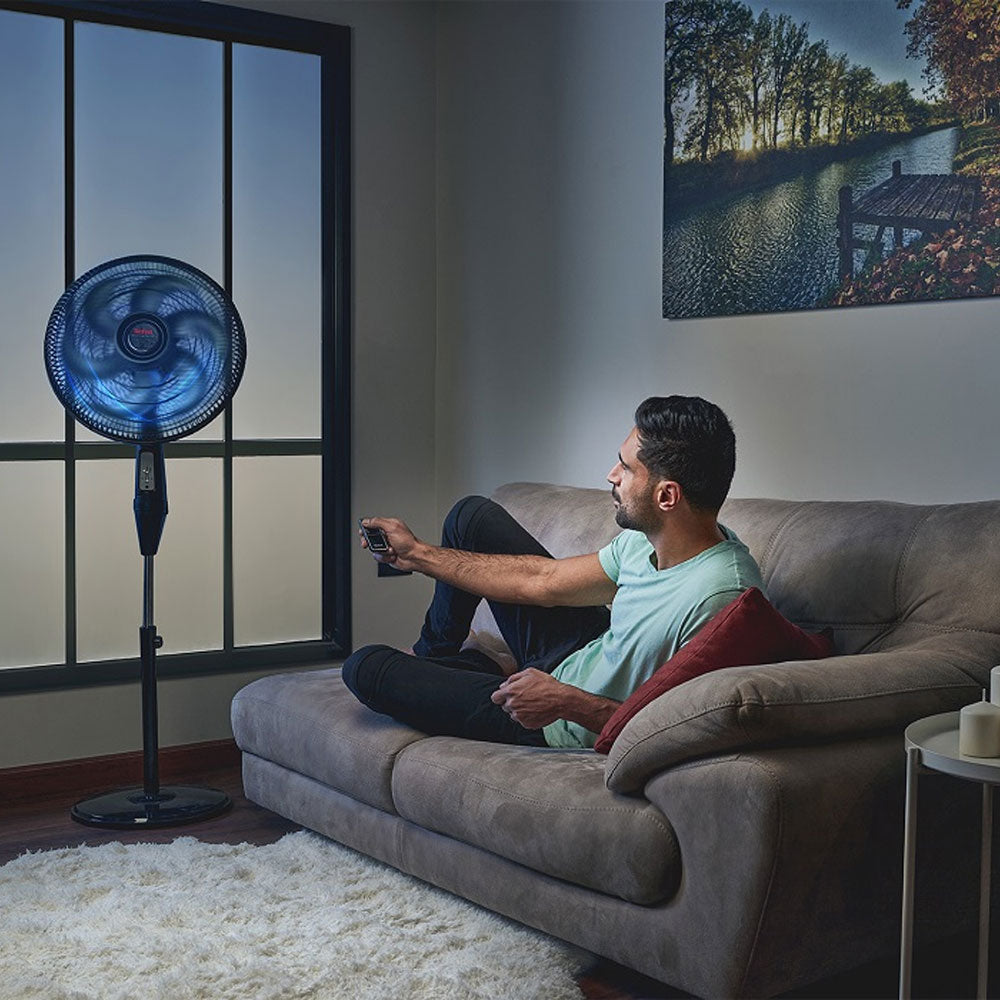 مروحة ستاند تيفال مع ريموت 16 بوصة VG4130EE - اسود