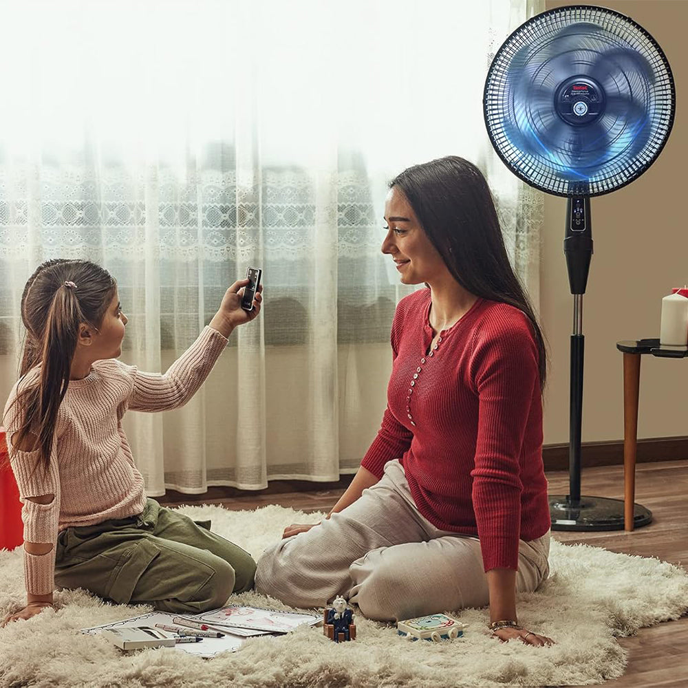 مروحة ستاند تيفال مع ريموت 16 بوصة طاردة للناموس Silence Force VG4135EE - أسود