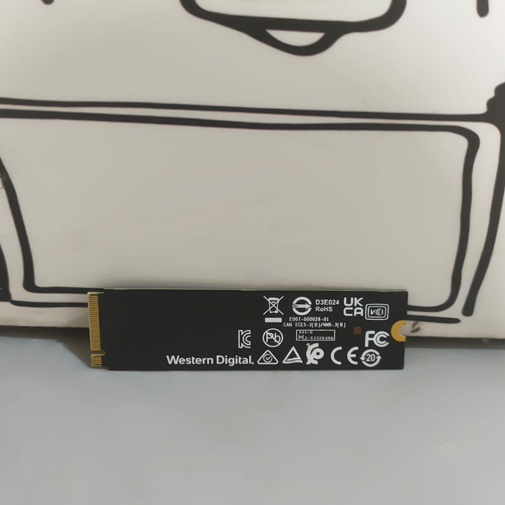 هارد درايف ويسترن ديجيتال 256 جيجابايت NVMe PCIe M.2 2280 SSD SN740 SDDPNQD (استعمال خارج)