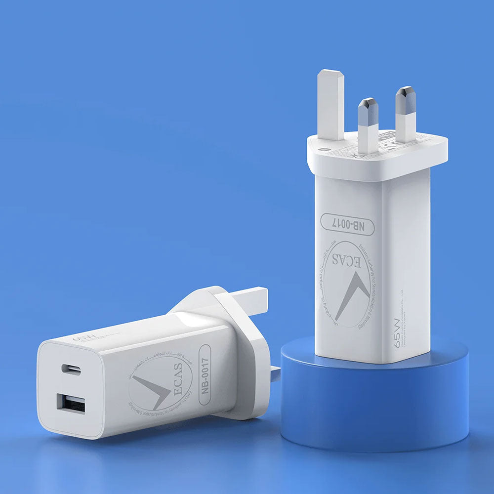 شاحن حائط انكر بمنفذ تايب سي + يو اس بي بقوة 65 وات شحن سريع AD652GUK GaN +كابل شاحن تايب سي - ابيض