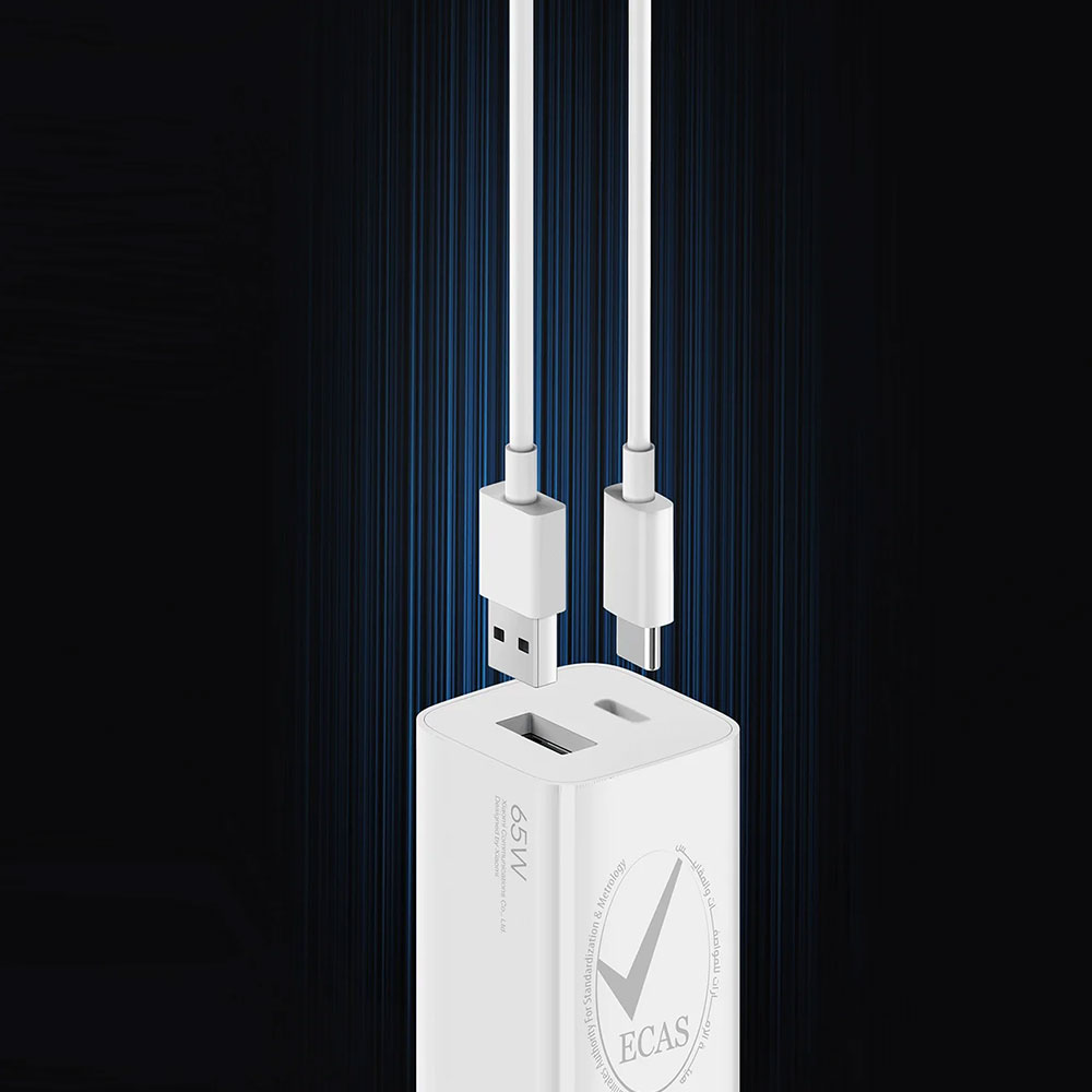 شاحن حائط انكر بمنفذ تايب سي + يو اس بي بقوة 65 وات AD652GUK GaN +كابل شاحن تايب سي - ابيض