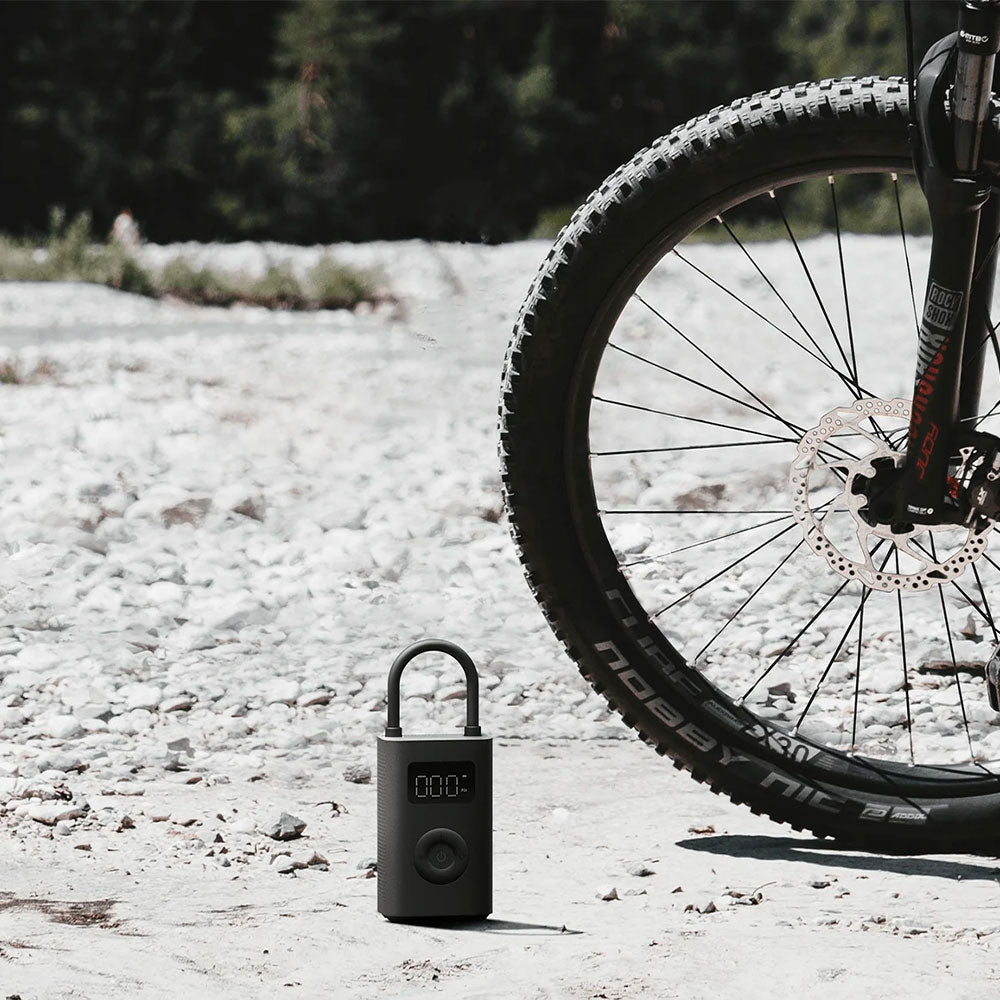 Portable Electric Compressor 2 MJCQB06QW - Black