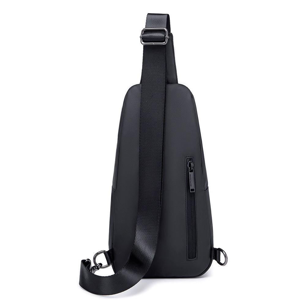 Arctic Hunter Crossbody Bag