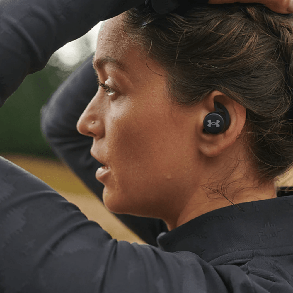 ايربادز Under Armour