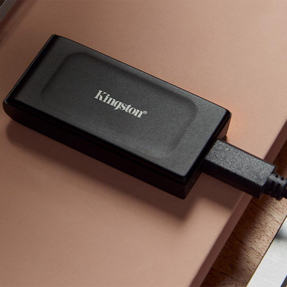هارد درايف SSD خارجي متنقل كينجستون 1 تيرابايت XS1000 - اسود