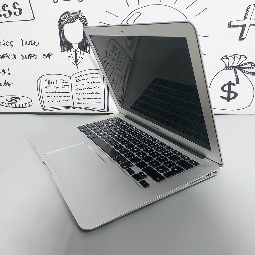 لاب توب ابل ماك بوك اير 7.2 استعمال خارج