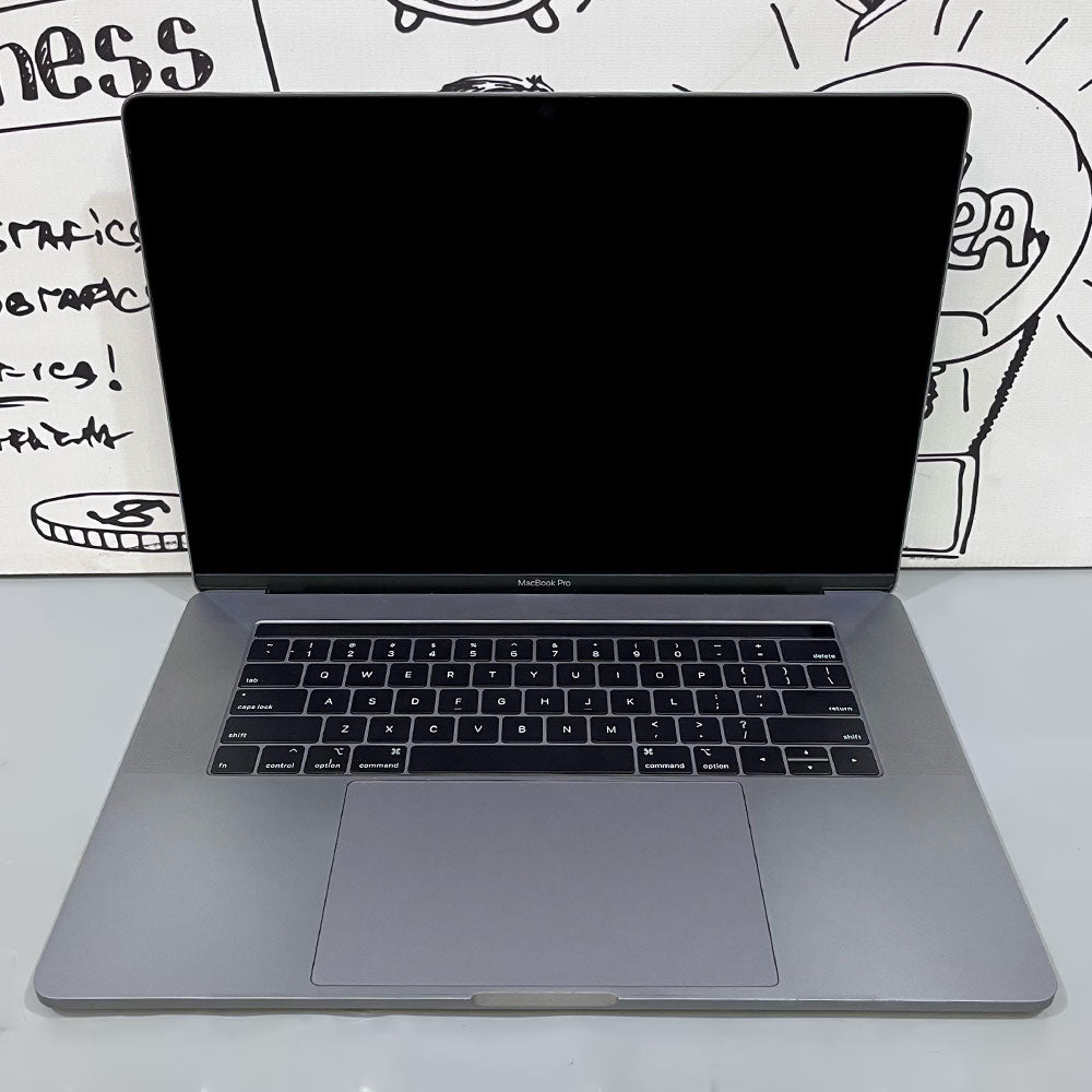 Apple MacBook Pro 15.3 Laptop (Intel Core i9 - 16GB Ram - M.2 1TB - AMD Radeon Pro Vega 20 4GB - 15.4 Inch QHD - Cam) Original Used