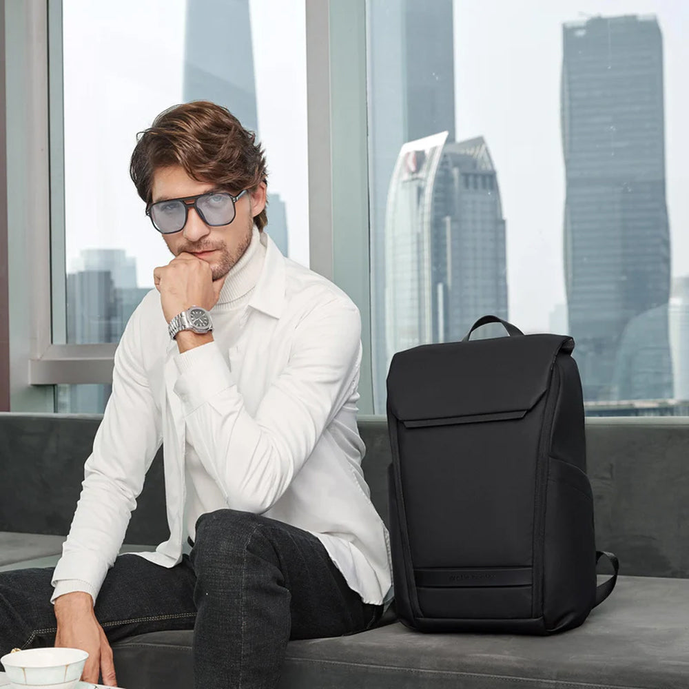 شنطة لاب توب ظهر أركتك هانتر  - اسود