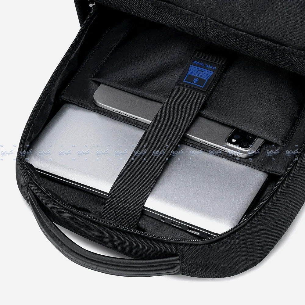 شنطة لاب توب ظهر أركتك هانتر B00670