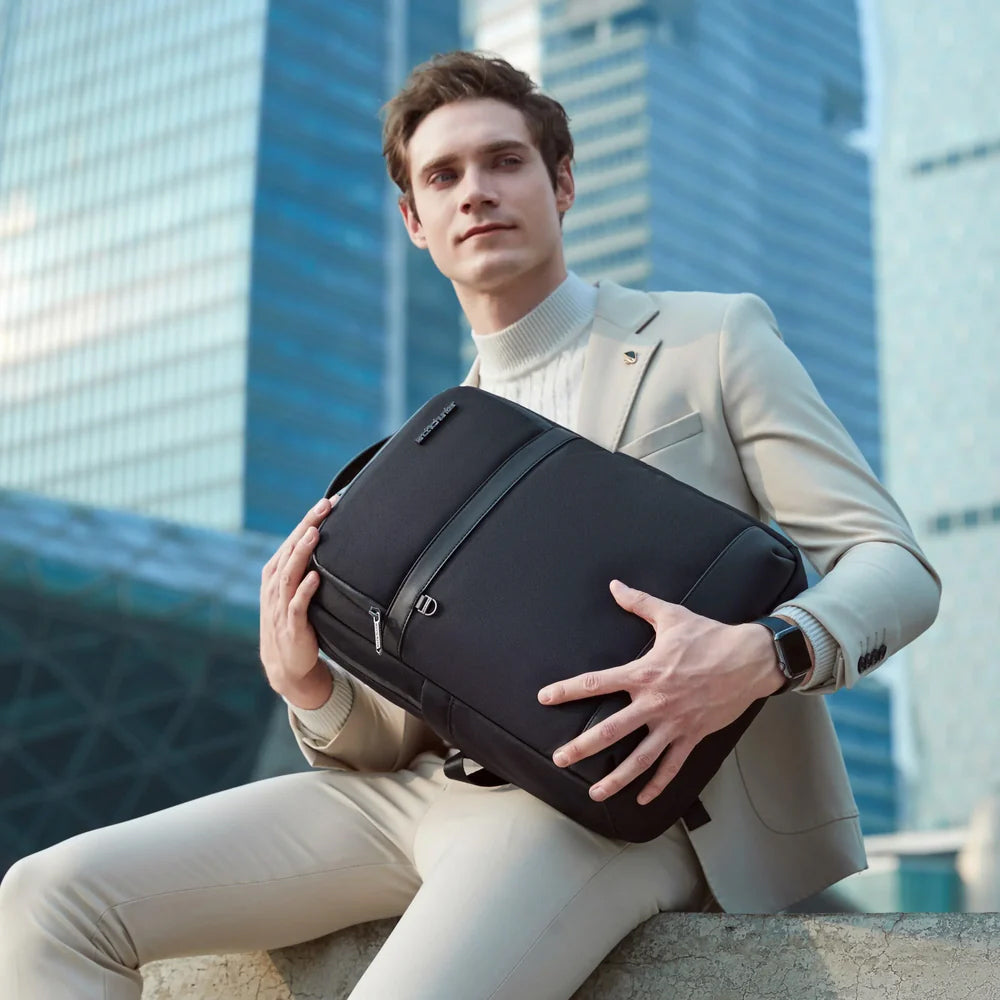 شنطة لاب توب ظهر أركتك هانتر B00670