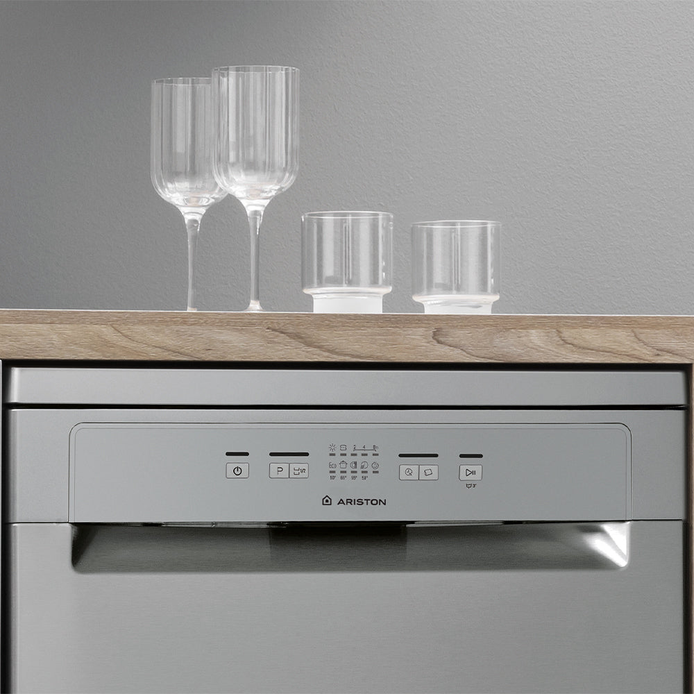 Ariston Free Standing Dishwasher LFC 2B19 X 13 Person 5 Program 60cm - Inox