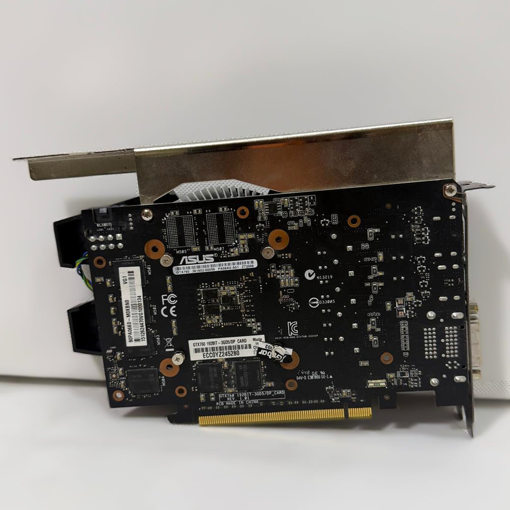 كارت شاشة اسوس 3 جيجابايت GeForce GTX 760 GDDR5 (استعمال خارج)
