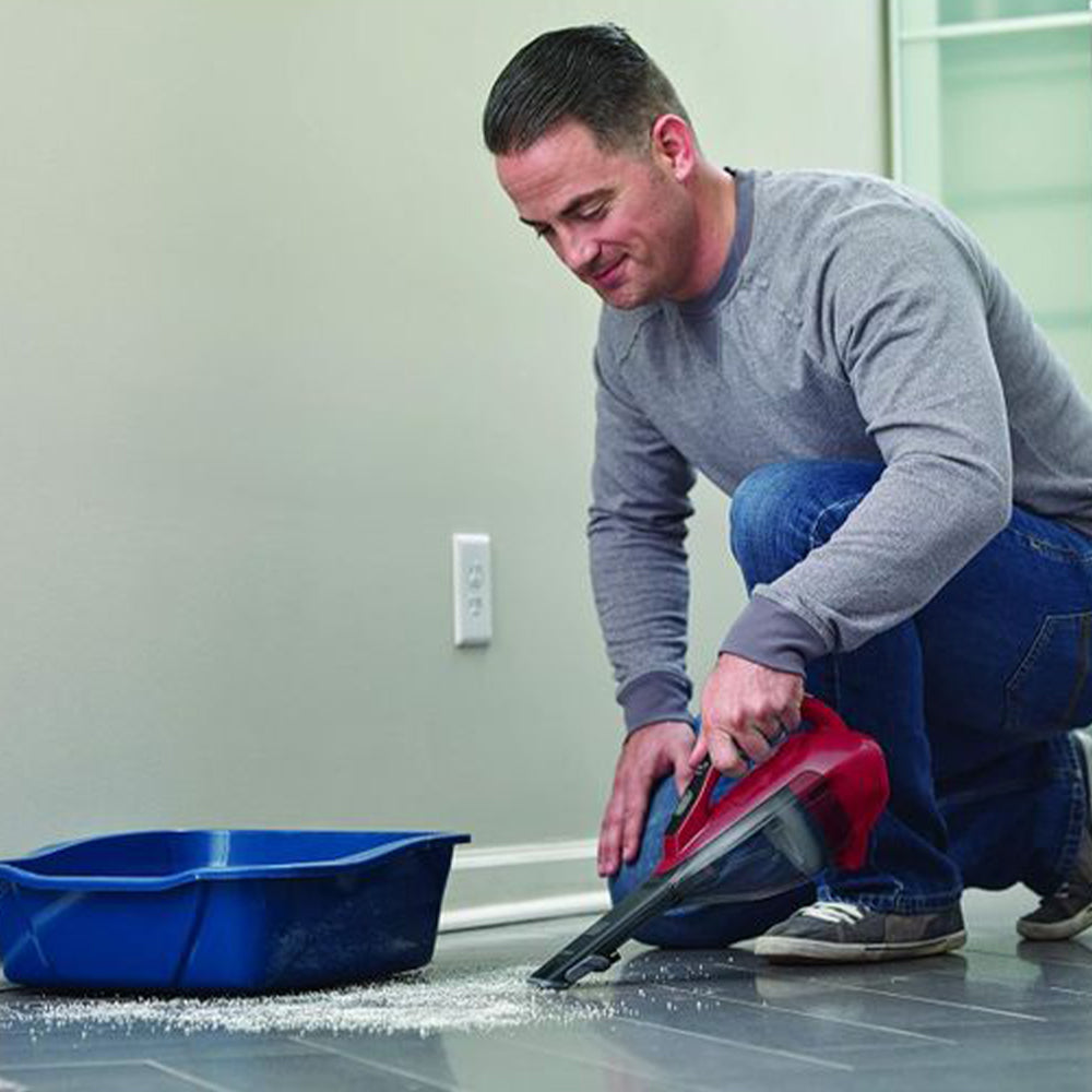 Black + Decker Handheld Vacuum Cleaner DVA315J 0.5L 16.2W