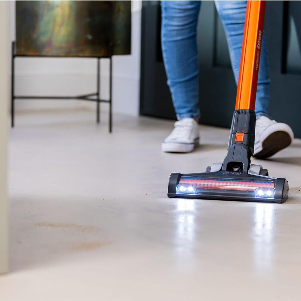 مكنسة كهربائية لاسلكية بلاك + ديكر 0.65 لتر 18 فولت BHFEV182C PowerSeries Extreme