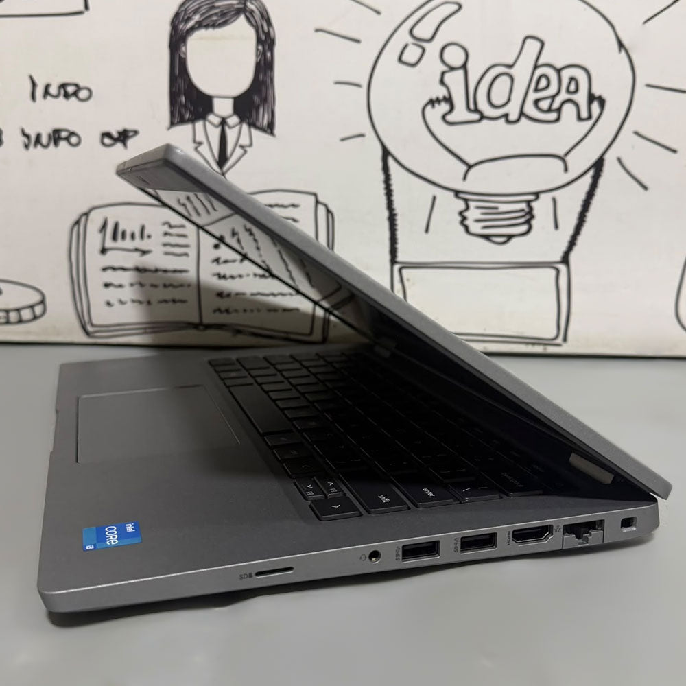 لاب توب ديل لاتيتود 5420 (انتل كور i5-1135G7 - رام 8 جيجابايت M.2 256GB - DDR4 - انتل Iris Xe جرافيكس - شاشة 14.0 بوصة FHD - كاميرا) استعمال خارج