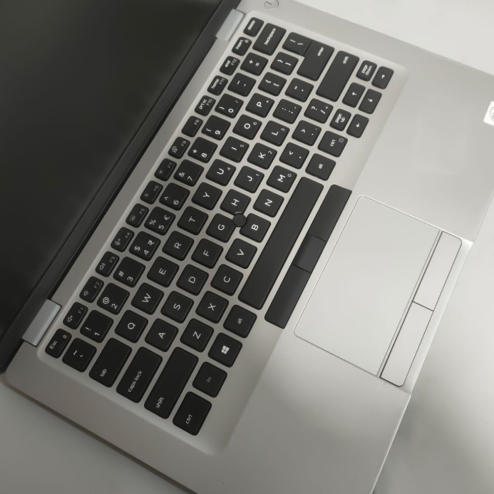 لاب توب ديل Latitude 5410 (انتل كور i5-10310U - رام 16 جيجابايت M.2 256GB - DDR4 - انتل UHD جرافيكس - شاشة 14.0 بوصة FHD تاتش سكرين - كاميرا) استعمال خارج
