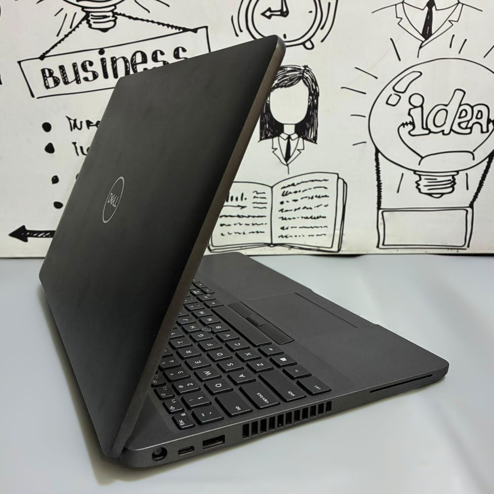 Dell Precision 3540 Mobile Workstation Laptop (Intel Core i5-8365U - 8GB DDR4 - M.2 256GB - Intel UHD Graphics - 15.6 Inch FHD - Cam) Original Used