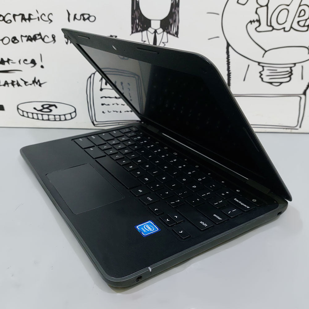 لاب توب ديل  Inspiron 3181 (انتل سيليرون N3060 - رام 4 جيجابايت eMMC 32GB - DDR3 - انتل HD جرافيكس - شاشة 11.6 بوصة HD - كاميرا) استعمال خارج