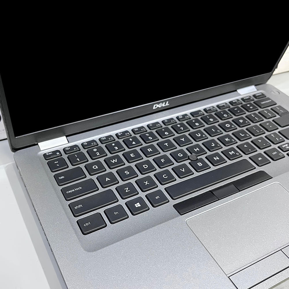 لاب توب ديل Latitude 5411 (انتل كور i7-10850H - رام 8 جيجابايت M.2 256GB - DDR4 - نفيديا جيفورس MX250 2GB - شاشة 14.0 بوصة HD - كاميرا) استعمال خارج