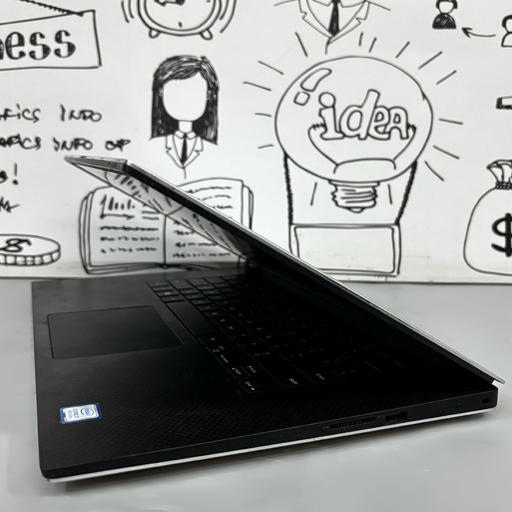 لاب توب اتش بي Precision 5530 موبايل ورك ستيشن (انتل كور i7-8850H - رام 16 جيجابايت M.2 512GB - DDR4 - نفيديا 4 جيجابايت Quadro P1000 - شاشة 15.6 بوصة FHD - كاميرا) استعمال خارج