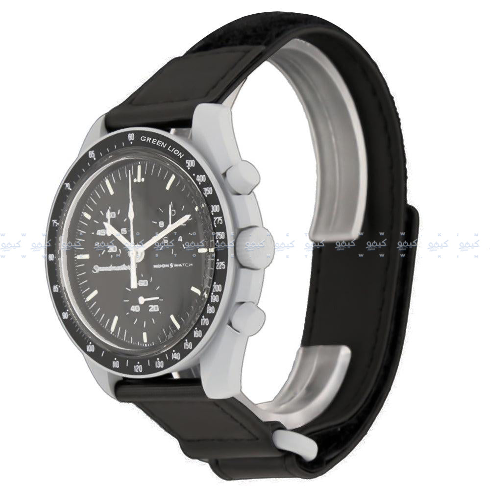 Green Lion Moon Smart Watch Plastic Case With Black Strap