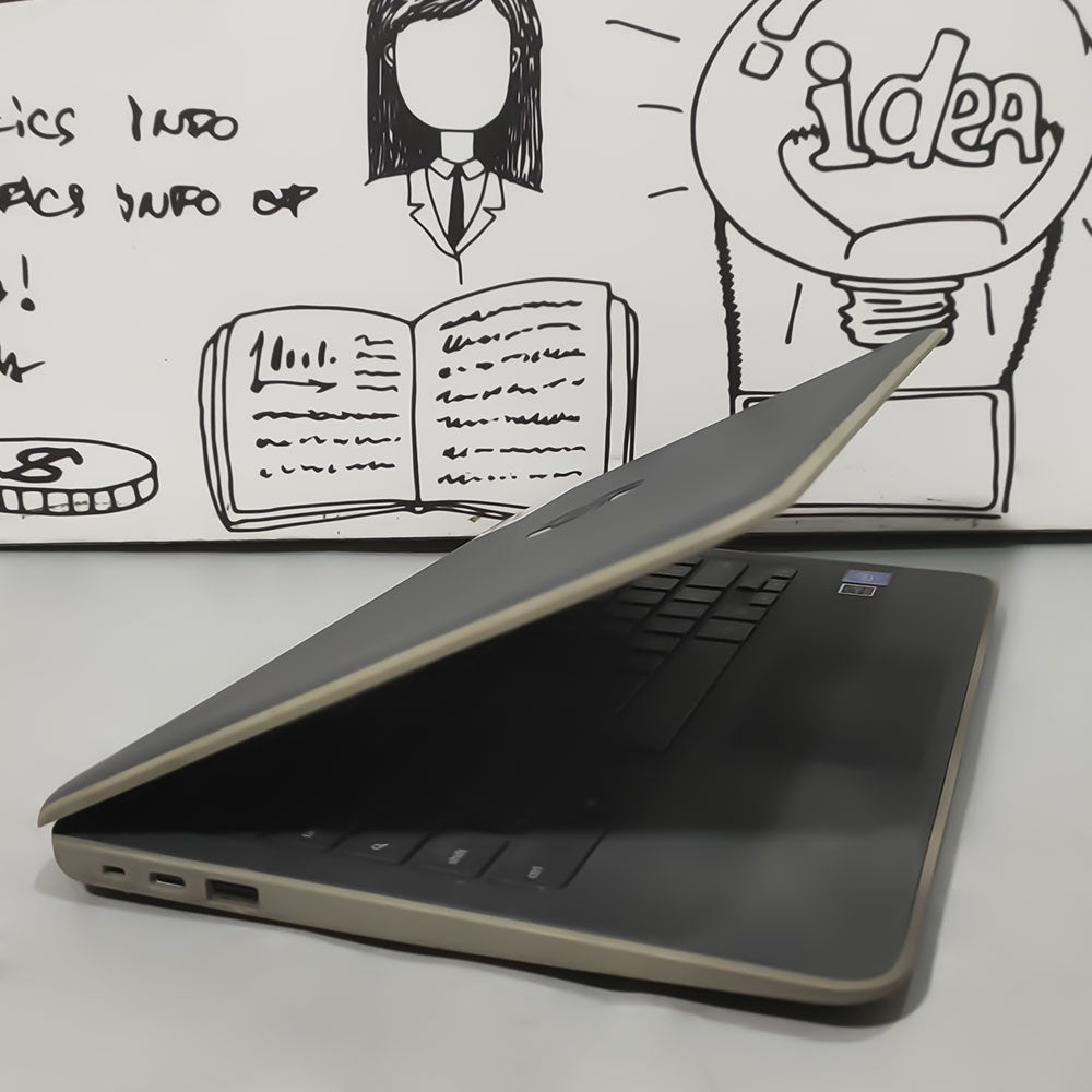 لاب توب اتش بى Chromebook 11 G7 EE (انتل سيليرون N4000 - رام 4 جيجابايت DDR4 - ميموري 32 جيجابايت eMMC - انتل UHD جرافيكس - شاشة 11.6 بوصة HD تاتش سكرين - كاميرا) استعمال خارج