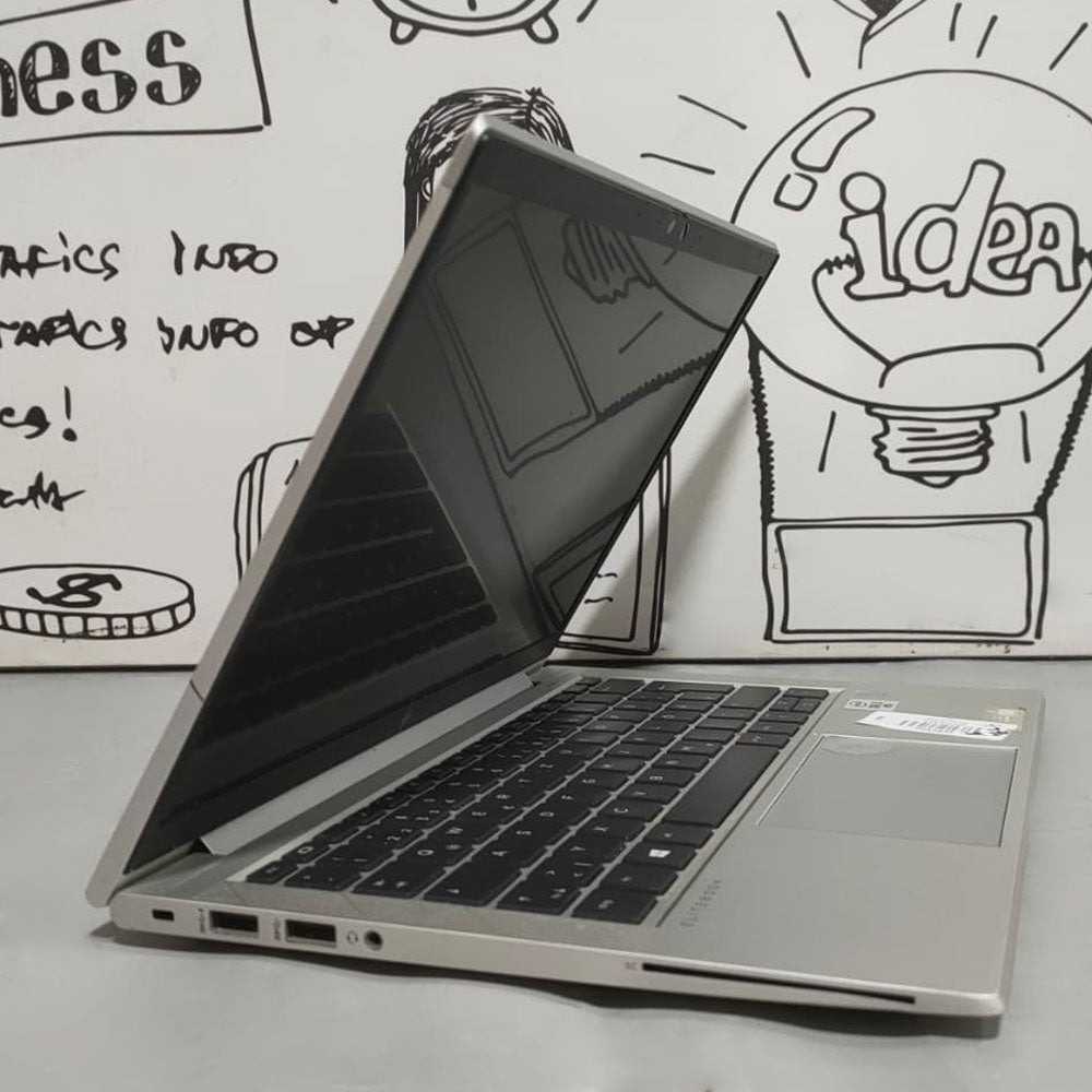 لاب توب اتش بي Elitebook 830 G7 (انتل كور I5-10310U - رام 8 جيجابايت DDR4 - هارد 256 جيجابايت M.2 - انتل UHD جرافيكس - شاشة 13.3 بوصة FHD تاتش سكرين IPS - كاميرا) استعمال خارج