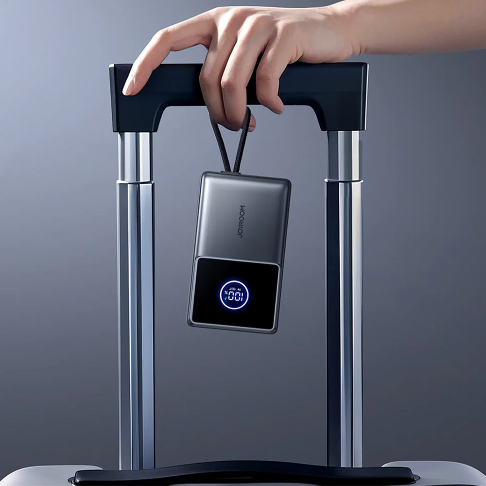 باور بانك جوي روم منفذ تايب سي 22.5 وات 10000 مللي أمبير كابل تايب سي قابل للسحب مدمج Elva Series JR-PR1 Mini - اسود 