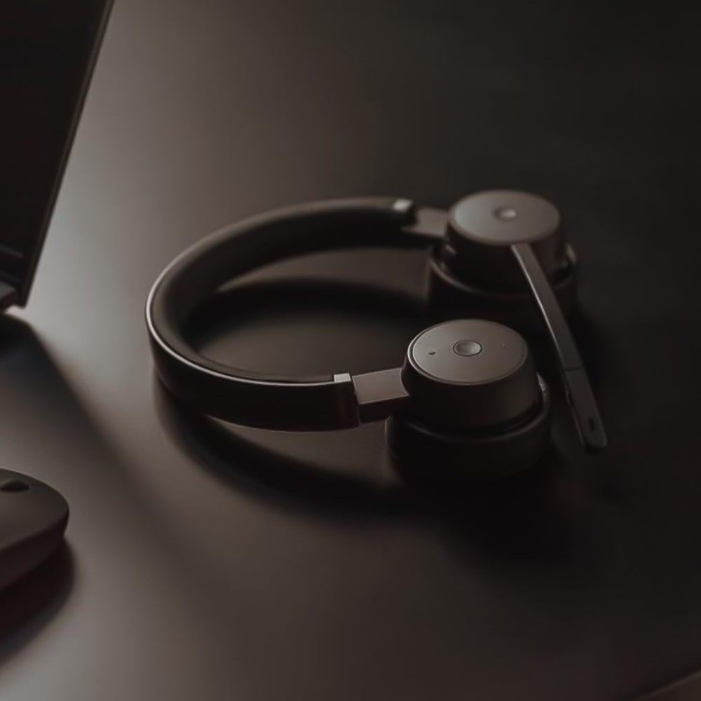 Lenovo Go ANC Headset With Noise-Cancelling Mic