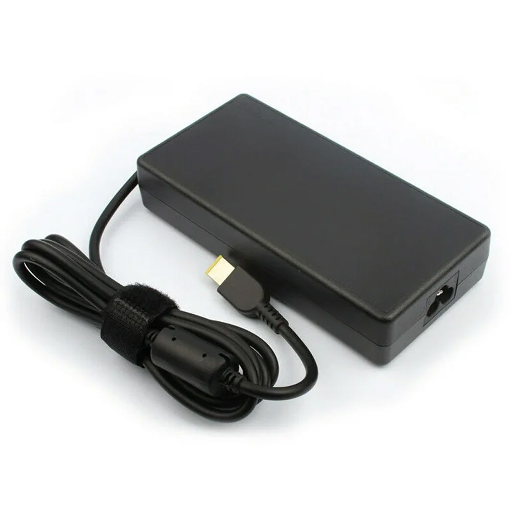 شاحن لاب توب لينوفو 170 وات 20 فولت - 8.5 أمبير (USB Square Pin) استعمال خارج