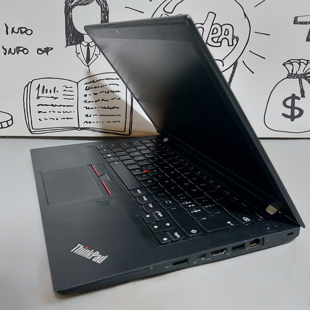 لاب توب لينوفو ThinkPad T470s (انتل كور i5-6200U - رام 8 جيجابايت DDR4 - هارد 256 جيجابايت SSD - انتل HD جرافيكس - شاشة 14.0 بوصة HD - كاميرا) استعمال خارج