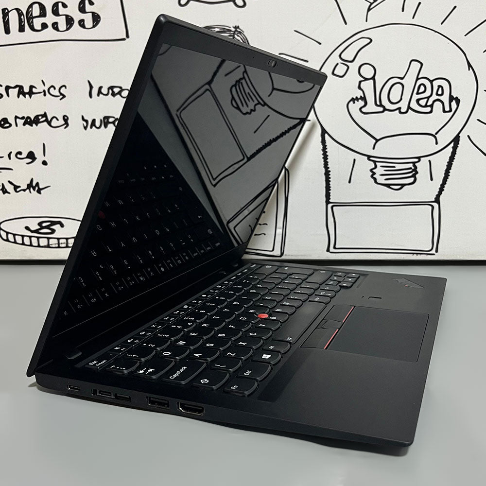 Lenovo ThinkPad X1 Carbon Gen 6 Laptop (Intel Core i7-8550U - 16GB DDR4 - M.2 512GB - Intel UHD Graphics - 14.0 Inch FHD - Cam) Original Used